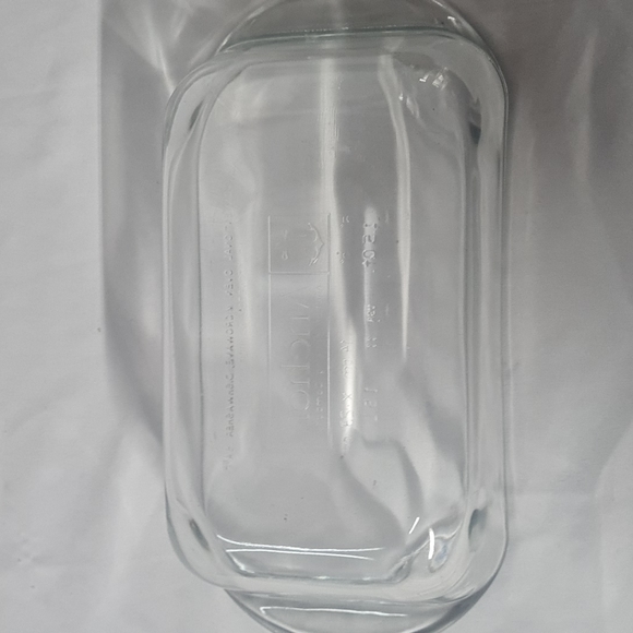 Anchor Hocking 1.5 QT Baking Dish Clear Glass - Picture 3 of 3